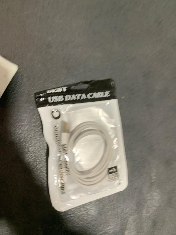 Photo 1 of Car Carplay Cable for iPhone 17/16/15, USB A to USB C Cable Compatible for iPhone 17/16,17Air, 17/16/15 Pro Max,16E,16 Plus, iPad 10th/11 Gen,iPad Pro 12.9, Air 5th/4th Charger Cord,Car Charging Cable