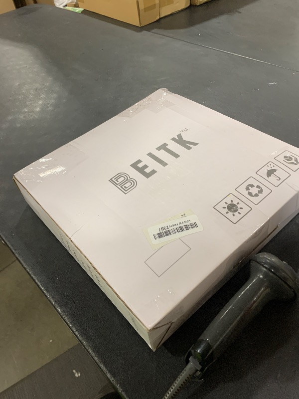 Photo 1 of 1 Pack Leather Front Car Seat Cover, Universal Sideless Car Seat Protector with Storage Pocket and Seat Belt Pad, Waterproof Automotive Seat Cover Cars Trucks SUV(Black)