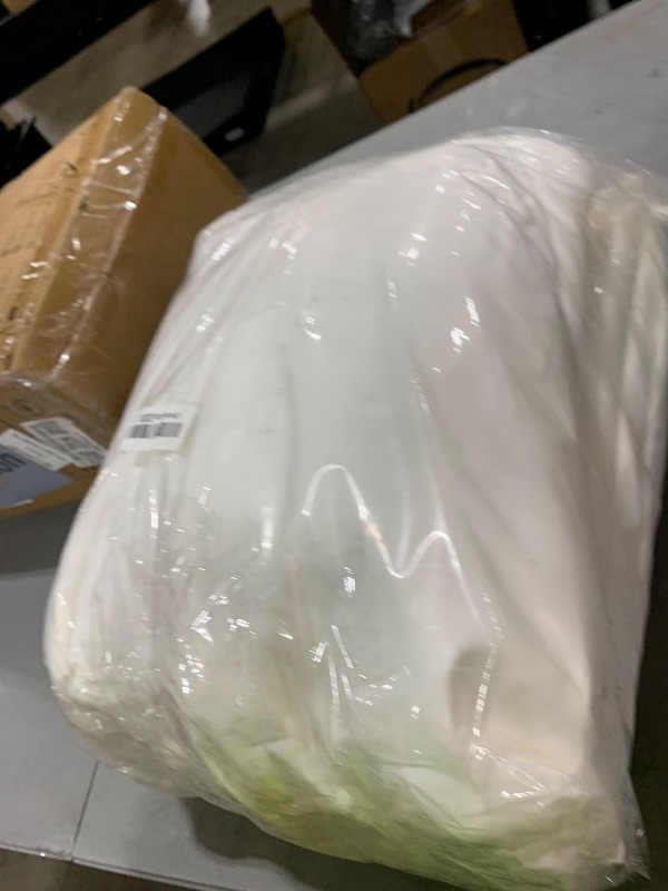 Photo 1 of 10 Pack White Round Tablecloths, 120 Inch Stain Resistant and Wrinkle Polyester Fabric Washable Table Clothes Cover for Kitchen Dining, Wedding, Reception Banquet, Birthday Party, Buffet Restaurant