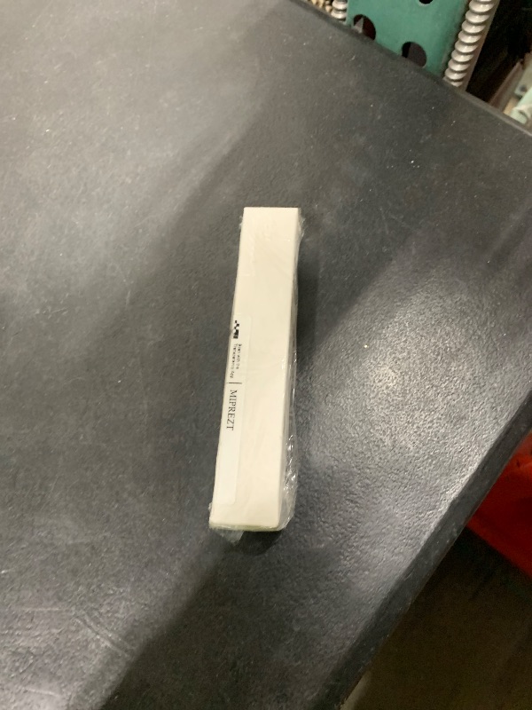 Photo 1 of [Professional] Rechargeable Red Laser Pointer High Power Red Beam Laser Light Long Distance Range For TV/LED/LCD Screens Tactical Flashlights Presentation Office/Outdoors/Astronomic/Construction [001]