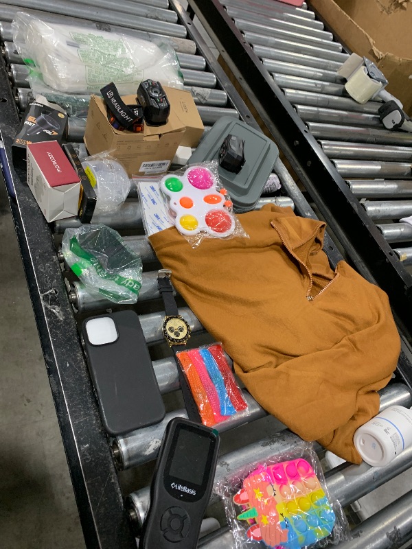 Photo 1 of NELLIS VARIETY BOX SMALL