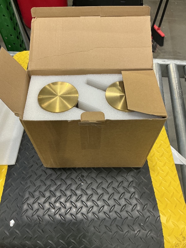 Photo 1 of **MINOR DAMAGE - See clerk notes**
Amzcku Glass Pitcher with Lid, 68 oz/ 2 Liter 2Pack Vintage Water Pitcher,Glass Water Carafe for Cold Brew, Coffee, Lemonade, Iced Tea,Beverage, Heat Resistant Jug