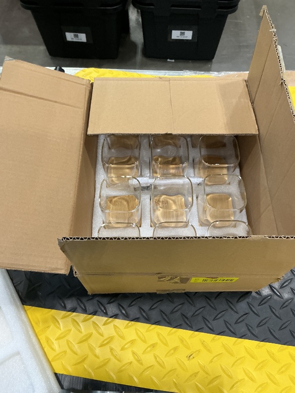 Photo 1 of **MISSING PARTS - See clerk notes**
TBWIND 12 Pack 4 oz Square Glass Spice Jars with Lids and Labels – Airtight Small Seasoning Containers Set, Clear Glass Storage Jars for Seasoning, Spices, Kitchen Pantry Organization