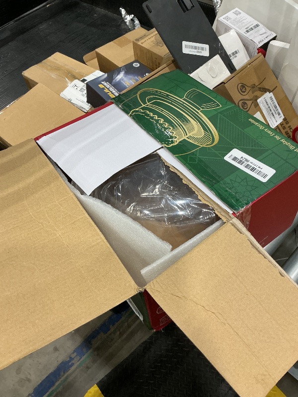 Photo 1 of *MINOR DAMAGE - USED*
Emojoy Bamboo Cake Stand with Lid, 11in Round Cake Stand with Dome, Versatile Dessert Table Display Set, Cake Display Stand with Acrylic Dome, Charcuterie Boards for Birthday, Party