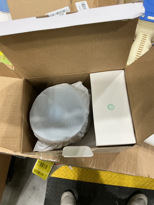 Photo 1 of [Built-in Apps & 2026 Upgraded] Mini Projector Support 4K 1080P Auto Keystone 180° Rotatable with WiFi 6 and Bluetooth 5.4, Projector Portable Compatibile with HDMI/TV Stick/Memory Stick/Laptop-Black