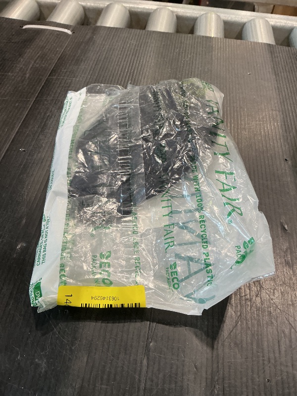 Photo 1 of *USED*
Vanity Fair Women's Perfectly Yours Ravissant Tailored Nylon Brief #15712 , Midnight Black, 9