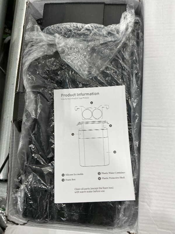 Photo 1 of *MINOR DAMAGE - USED*
Mooues Clear Ice Ball Maker Mold, 8 Large Whiskey Ice Cubes Mold, 2 Inch Round Silicone Ice Molds for Cocktails, Idea Gifts for Dad Boyfriend Boss Men who Have Everything