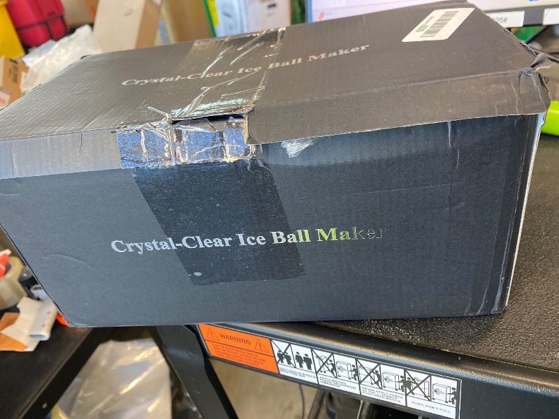 Photo 1 of *MINOR DAMAGE - USED*
Mooues Clear Ice Ball Maker Mold, 8 Large Whiskey Ice Cubes Mold, 2 Inch Round Silicone Ice Molds for Cocktails, Idea Gifts for Dad Boyfriend Boss Men who Have Everything