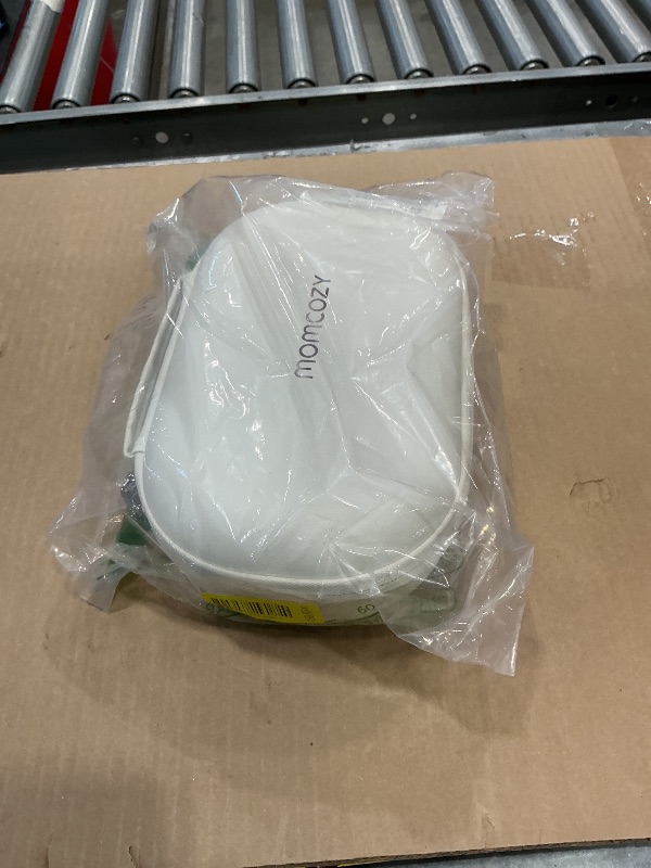 Photo 1 of *MINOR DAMAGE - USED*
Momcozy M5 Hands-Free Wearable Breast Pump, Double-Sealed Flange for Baby-Like Comfort, 3 Modes & 9 Suction Levels, Portable Electric Pump – 24mm, 2-Pack Cozy Red