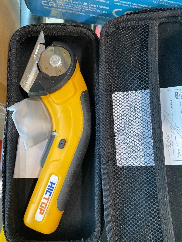 Photo 1 of *USED*
HOTO EdgeFlow Cordless Electric Scissors, Rechargeable Cardboard Cutter, Titanium Blade & LED Display, Self-Sharpening & Tool-Free Easy-Swap, Electric Box Cutter for Cardboard, Carpet, Leather
