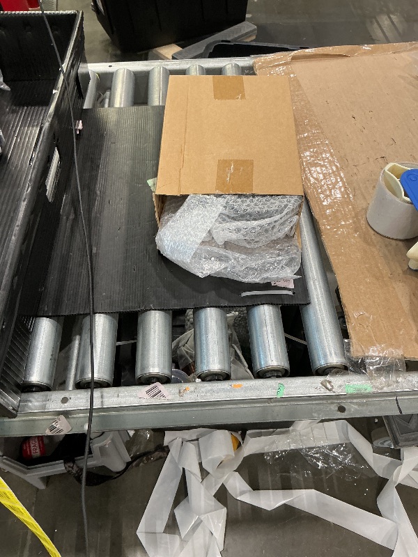 Photo 1 of *USED*
Hohean Electric Rotating Ornament Display Stand, Metal Ornament Hangers Stands, Christmas Ornaments Holder for Crafts, Crystal Glass Balls, Baubles, Xmas Gift & Tabletop Decorations(Tree Style)