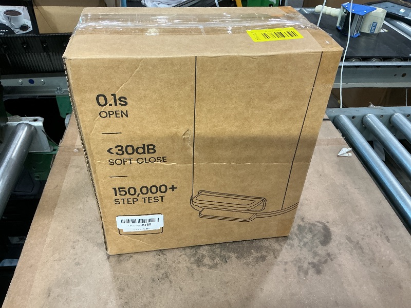 Photo 1 of *USED*
Cesun Small Bathroom Trash Can with Lid Soft Close, Step Pedal, 5 Liter / 1.3 Gallon Stainless Steel Garbage Can with Removable Inner Bucket, Waste Basket for Bathroom, Bedroom (White)