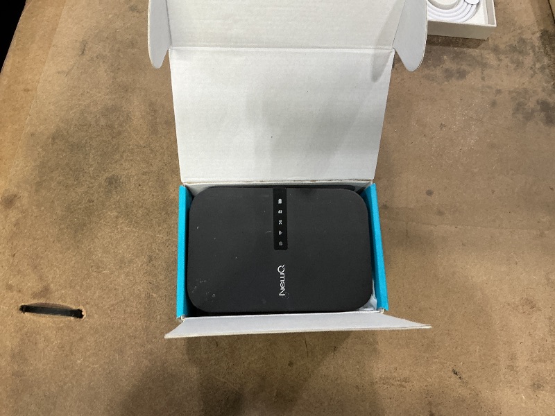 Photo 1 of *UNTESTED*
NewQ Filehub AC750 Travel Router: Portable Hard Drive SD Card Reader & Mini WiFi Range Extender for Travel | Wireless Access External Harddrive & USB Storage Device to Backup Photo & Files from iPhone