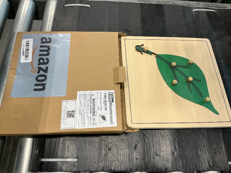 Photo 1 of ** MISSING LEAF **Elite Montessori Leaf Puzzles Toy for Preschool Early Child Development Learning Material