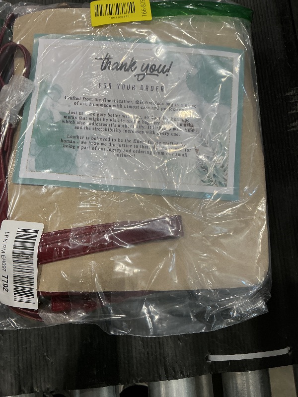 Photo 1 of **MINOR DAMAGE - USED**
Leather Flapover Crossbody Handbag Purse for Women with Adjustable Strap & Overflap Snap Closure Tote/Bag (Red Wash)