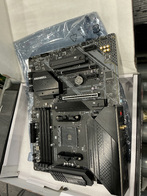 Photo 1 of ASUS ROG Strix Z790-E Gaming WiFi 6E LGA 1700(Intel 14th,13th&12th Gen) ATX gaming motherboard(PCIe 5.0, DDR5,18+1 power stages,2.5 Gb LAN,Thunderbolt 4,5xM.2, 1xPCIe 5.0 M.2,Front panel USB 3.2 port)