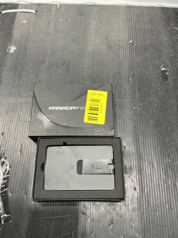 Photo 1 of *USED*
Faraday Wallet - RFID Blocking | Aluminum Credit Card Holder | Slim Minimalist Wallet | Locking Button Release | MagSafe Compatible | Money Clip