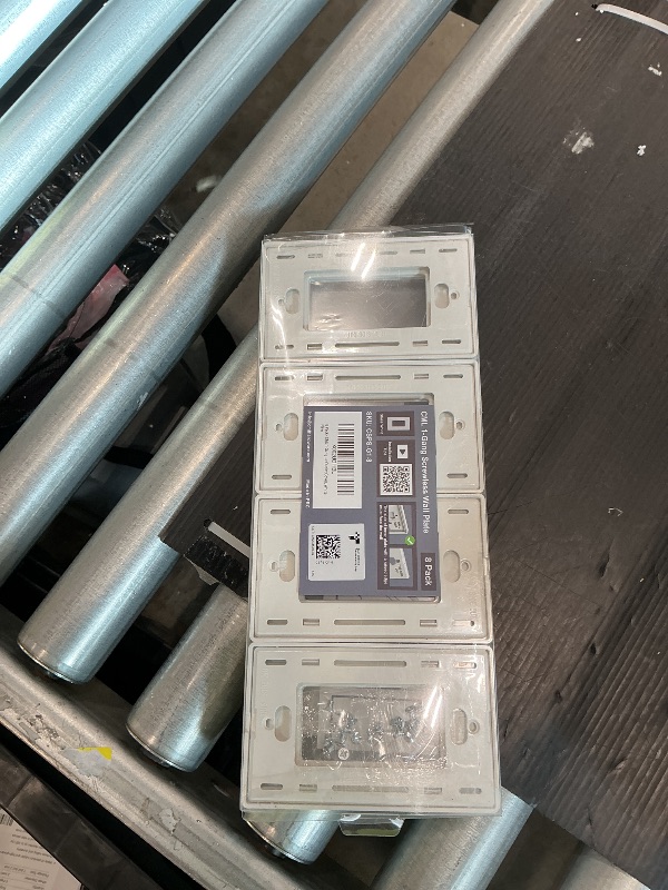 Photo 1 of *USED*
CML Decorator Screwless Wall Plate, 1-Gang Receptacle Outlet Cover, 8 Pack Hidden Screw Smooth Face Switch Plates, Standard Size 2.91"x4.68", UL Listed, White