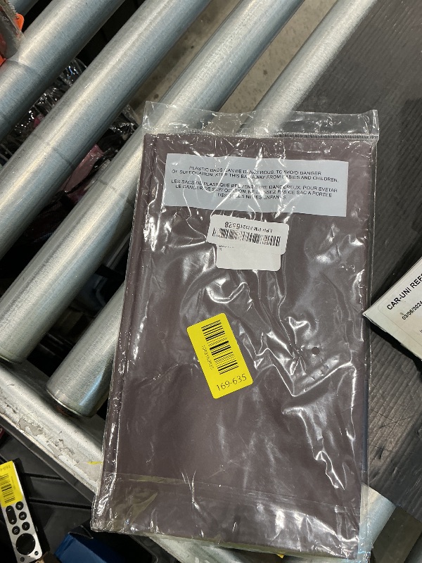 Photo 1 of *Premium* Brown Table Cover