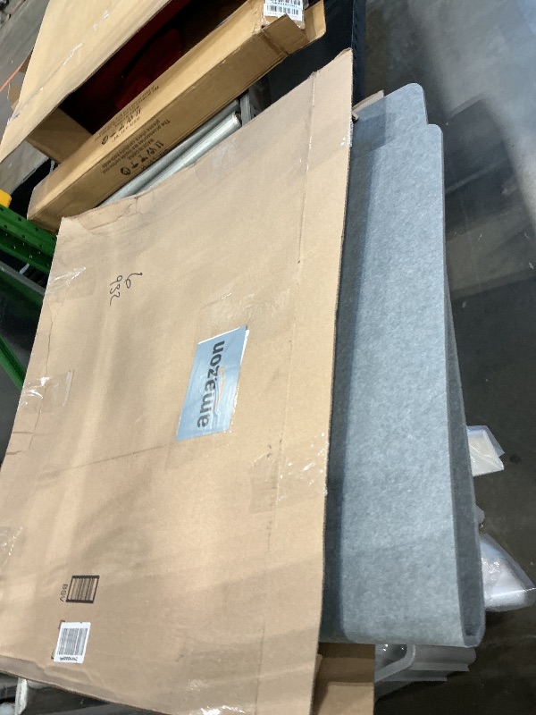 Photo 1 of **MISSING PARTS**
Yaomiao 3 Pcs Acoustic Desk Divider Soundproof Desk Privacy Panel Freestanding Desk Partitions Sound Absorbing for Students Office Reduce Noise Visual Distractions (Dark Gray,60 x 16", 24 x 16")