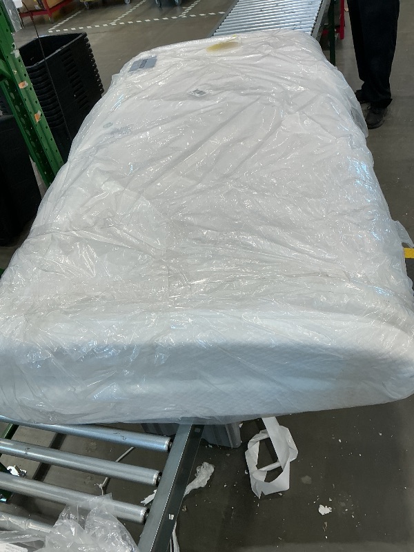 Photo 1 of King size pillow topper