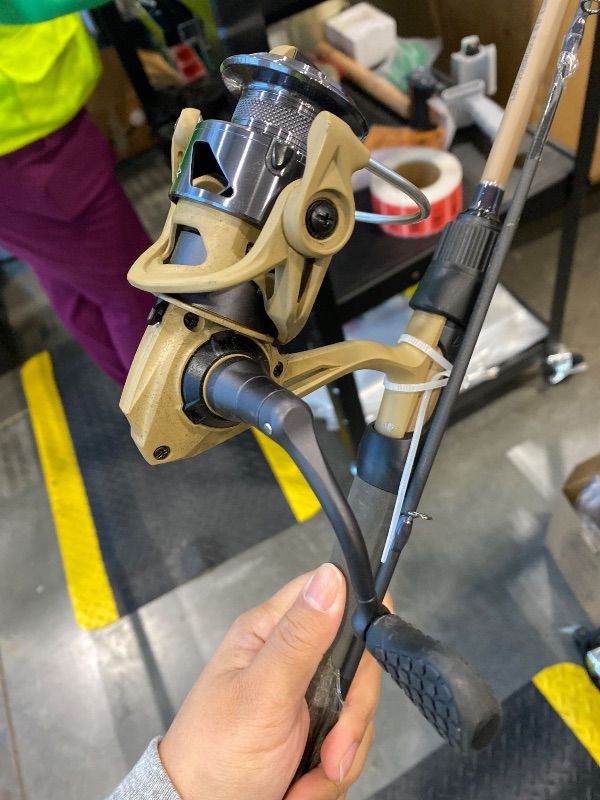 Photo 1 of **MAJOR DAMAGE**
Lew's Laser LSG Speed Spin Spinning Reel and Fishing Rod Combo, IM6 Graphite Blank Fishing Rod, Right or Left-Hand Retrieve, Split Grip EVA Handle