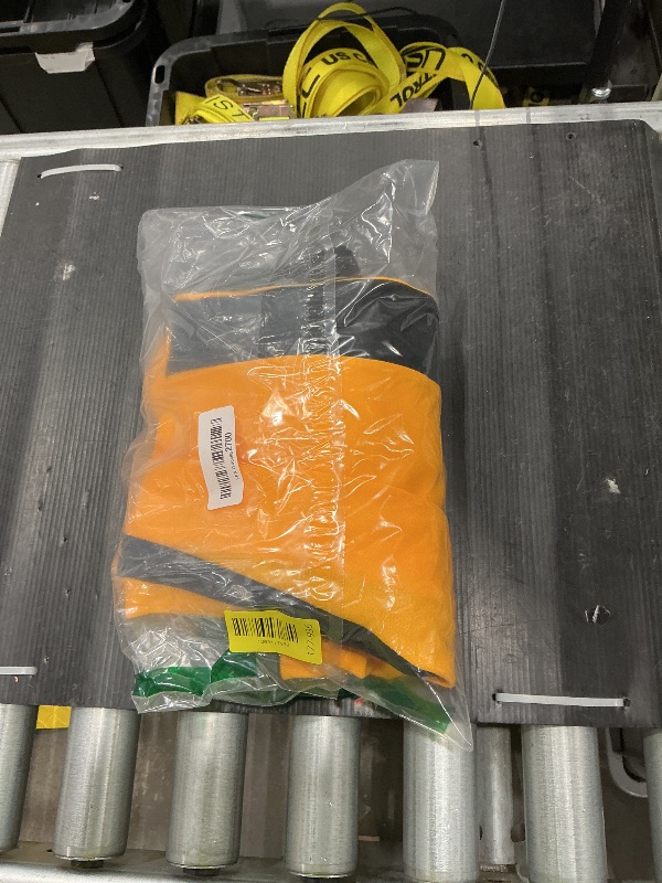 Photo 1 of *MINOR DAMAGE - USED*
COSFLY Men’s Martial Arts Costume Chinese Kungfu Jumpsuit Halloween Party (Medium)