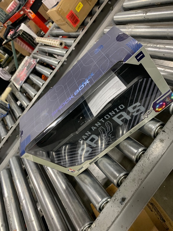 Photo 1 of ?SOAR NBA Wireless Boombox Speaker, San Antonio Spurs