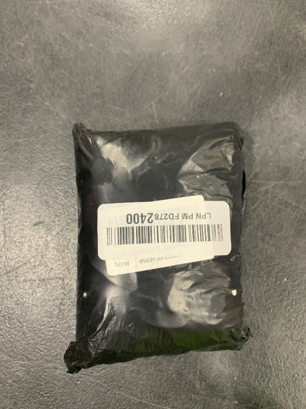 Photo 1 of 100 Pcs Quick Link Balloons White Metallic 6 inch, Latex Linking Balloons Pearl White for Balloon Wall/Arches/Chains, Birthday Party Wedding Anniversary Graduation Arch Party Decor