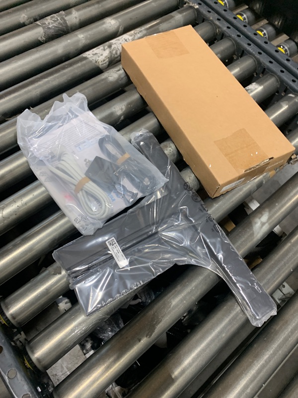 Photo 1 of [SOLD FOR PARTS] 85 Inch Class The Frame Pro 4K Samsung Vision AI Smart TV