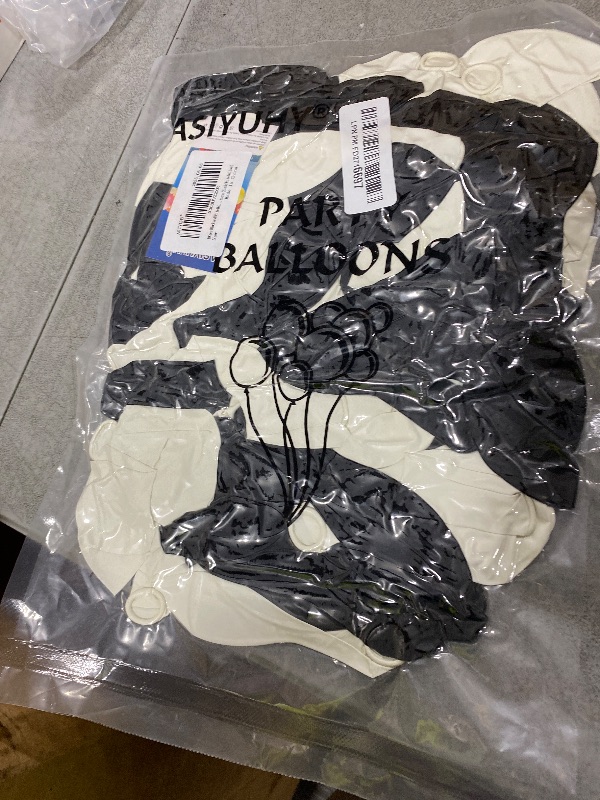 Photo 1 of 100pcs Black and White Balloons 12 Inch Thickened Latex Balloons for Birthday Wedding Graduation Party Decorations (Black White balloon)