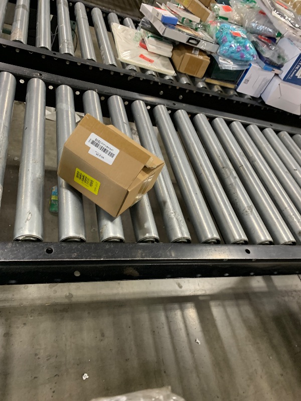 Photo 1 of 10 PCS Natural Sea Shells for Crafts 4-5 Inches White Bulk Scallop Shells for Decorating, DIY Crafts Decor, Wedding Decoration, Beach Theme Party, Home Decor?10-12cm?