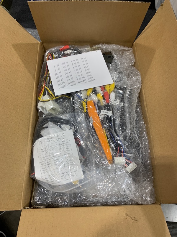 Photo 1 of [Qualcomm 8 Core 4+64G] Android 15 Car Radio for Toyota Avalon 2005-2010 - Wireless Carplay and Android Auto - 9 Inch 1280 * 720 IPS Touchscreen Car Stereo - DSP/GPS/WiFi/SWC + AHD Backup Camera