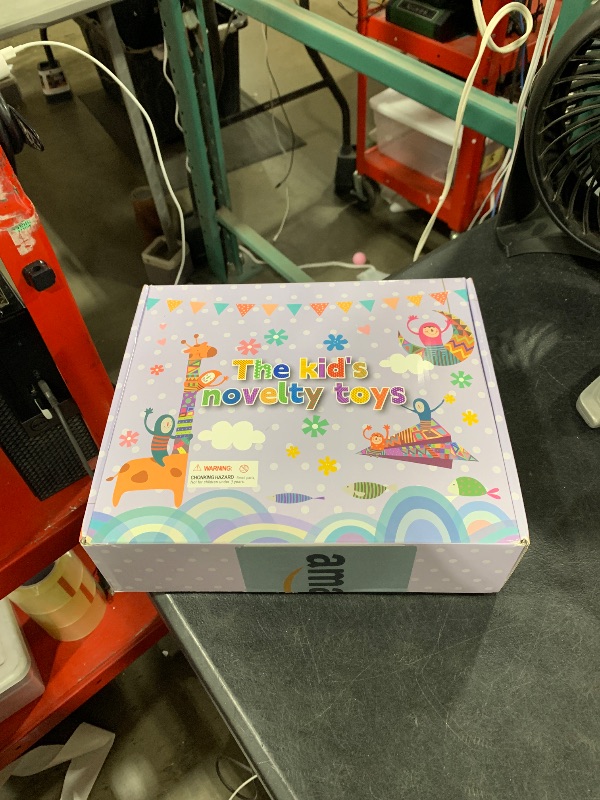 Photo 1 of 1000 Pcs Party Favors for Kids, Fidget Toys Bulk, Prizes for Kids, Fidget Stocking Stuffers Birthday Party Gifts, Carnival Treasure Classroom Prizes Box, Goodie Bag Stuffers, Birthday Party Toys