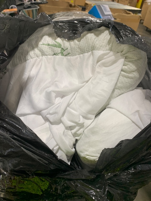 Photo 1 of DOWNCOOL 3 Inch Queen Mattress Topper – Cooling Memory Foam Mattress Topper