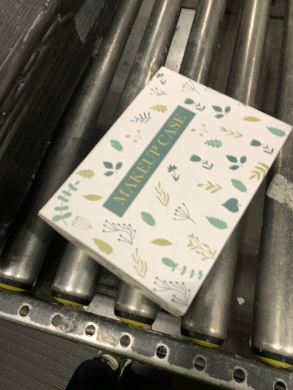 Photo 1 of 10 Set/8 Set Packing Cubes for Travel, Gifts for Women Mom,Anti-Tearing Suitcase Organizer for Luggage with Shoe & Hanging Toiletry Bag,OlarHike Vacation Essentials & Accessories for Cruise Ship,Cream