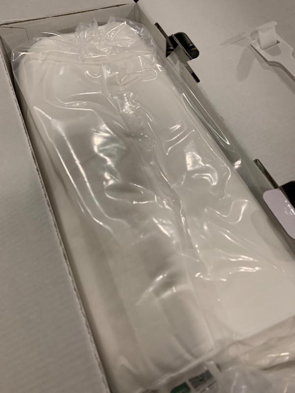 Photo 1 of COHOME Premium Queen Size Cooling Silk Comforter - All Season Luxury Bedding, Ultra Soft 100% Natural Mulberry Silk Filled Duvet with 8 Corner Ties, Moisture Wicking, 88"x88" (White Lightweight)