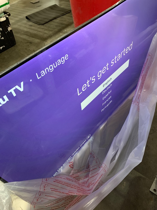 Photo 1 of Roku Smart TV 2025 – 55-Inch Select Series, 4K HDR TV – Roku TV with Enhanced Voice Remote – Flat Screen LED Television with Wi-Fi for Streaming Live Local News, Sports, Family Entertainment