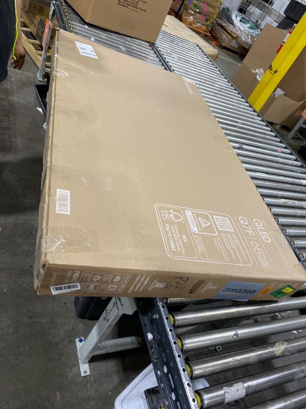 Photo 1 of Samsung 65-Inch Class QLED Q7F Series Samsung Vision AI Smart TV (2025 Model, 65Q7F) Quantum HDR, Object Tracking Sound Lite, Q4 AI Gen1 Processor, 4K upscaling, Gaming Hub, Alexa Built-in