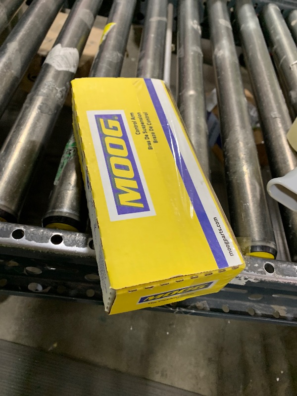 Photo 1 of MOOG ES800841 Steering Tie Rod End for Toyota Prius