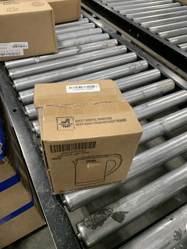 Photo 1 of 0.5L Small Portable Electric Kettles for Boiling Water, Stainless Steel Travel Kettle, Fast Boil Teapot, Boil-Dry Protection & Auto Shut-Off, Perfect For Traveling Cooking, Coffee, Tea, Eggs(Green)