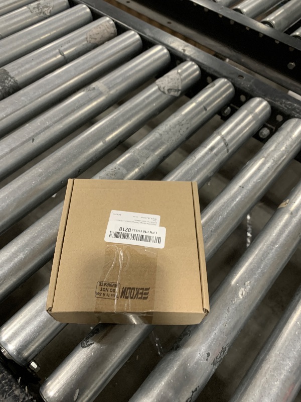 Photo 1 of 1 Pack Adjustable Garage Parking Sensor Aid with with Red/Yellow/Green LED Display, Garage Parking Aid Set Stop Distance 6"–6 ft, Battery (Not Included) or USB Powered, No-Drill Installation (Black)