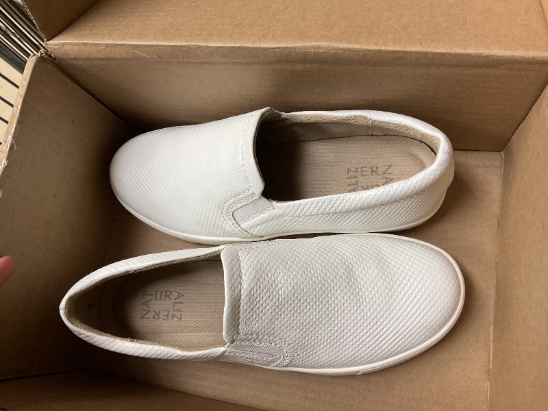 Photo 1 of Naturalizer Womens Marianne Sneaker White Perforated Leather 8 M