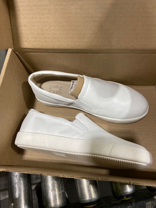 Photo 1 of Naturalizer Womens Marianne Sneaker White Perforated Leather 8 M