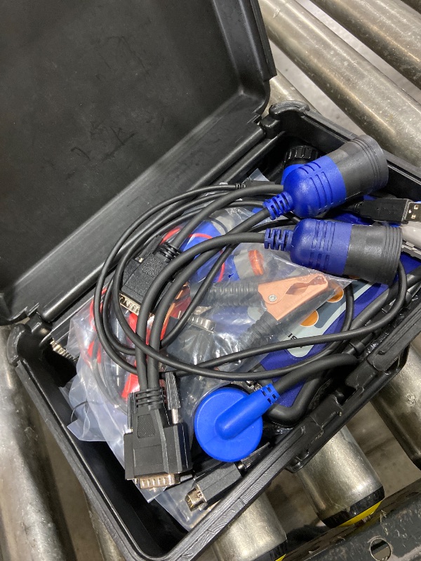 Photo 1 of Nexiq USB Link 3 Heavy Duty Diagnostic Obd2 Scanner with Repair Information & Diagnostic Software