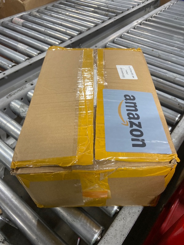 Photo 1 of 10 Pack White Round Tablecloths, 120 Inch Stain Resistant and Wrinkle Polyester Fabric Washable Table Clothes Cover for Kitchen Dining, Wedding, Reception Banquet, Birthday Party, Buffet Restaurant