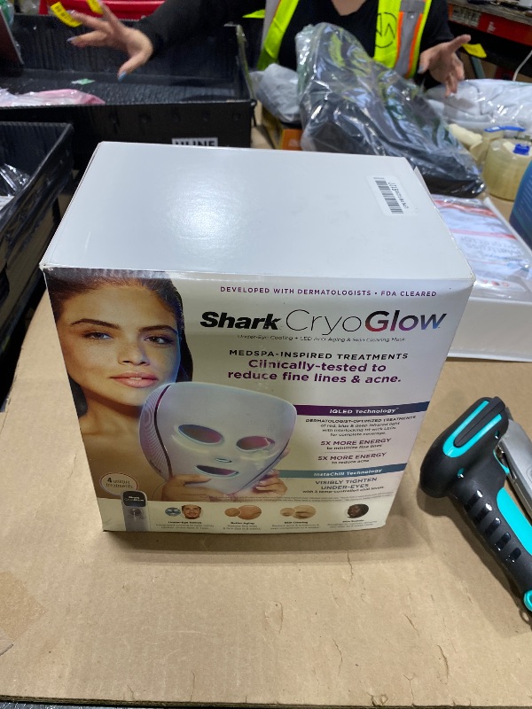 Photo 1 of Shark CryoGlow LED Face Mask with Under-Eye Cooling, Anti-Ageing & Blemish Repair, Red & Blue LED, Infrared Light Therapy, USB-C, Remote Control, Storage Bag, Lilac Chill, FW312PL