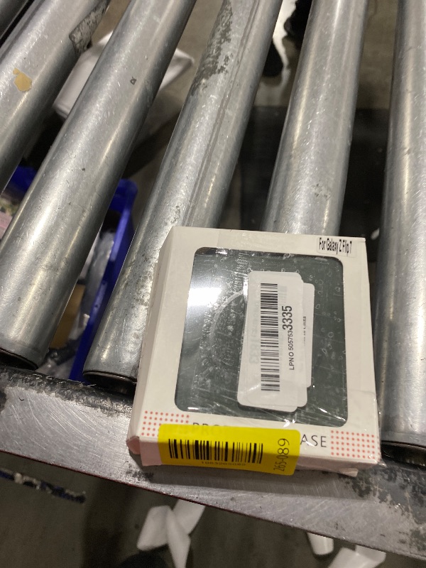 Photo 1 of Maxdara for Z Flip 7 Magnetic Case, with Hidden Kickstand & Compatible with MagSafe & Hinge Protection & Built-in Screen Protector Phone Cover for Samsung Galaxy Z Flip 7, Green (Magnet)