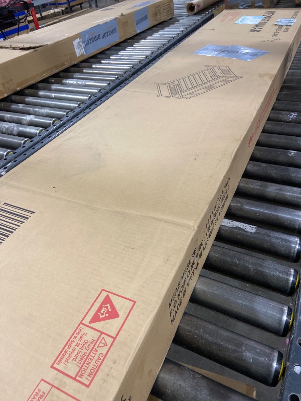 Photo 1 of Twin Size Daybed with Support Legs