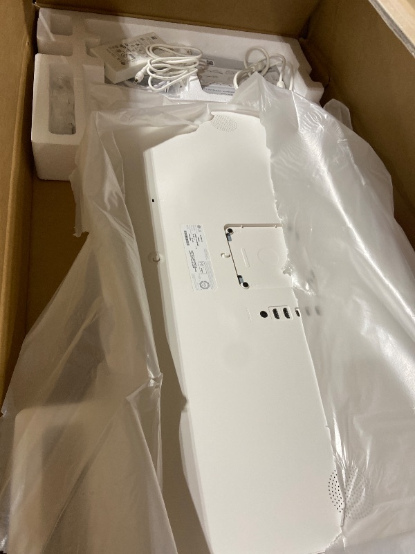 Photo 1 of LG Smart Monitor Swing 32U889SA-W 32-Inch 4K UHD (3840x2160) IPS Touchscreen on a Fully Adjustable Wheeled Base HDR10, webOS, Built-in Speaker, HDMI, USB Type-C, Tilt/Height/Swivel/Pivot Stand, White